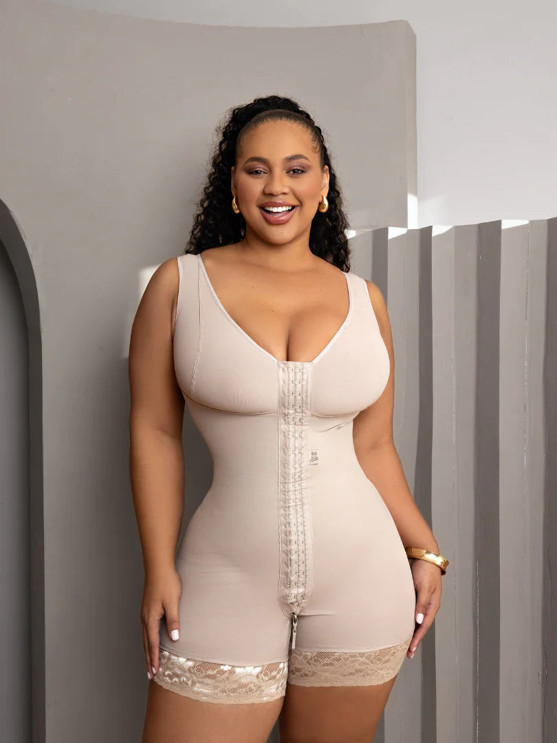 Macacão Charlote Alça Larga