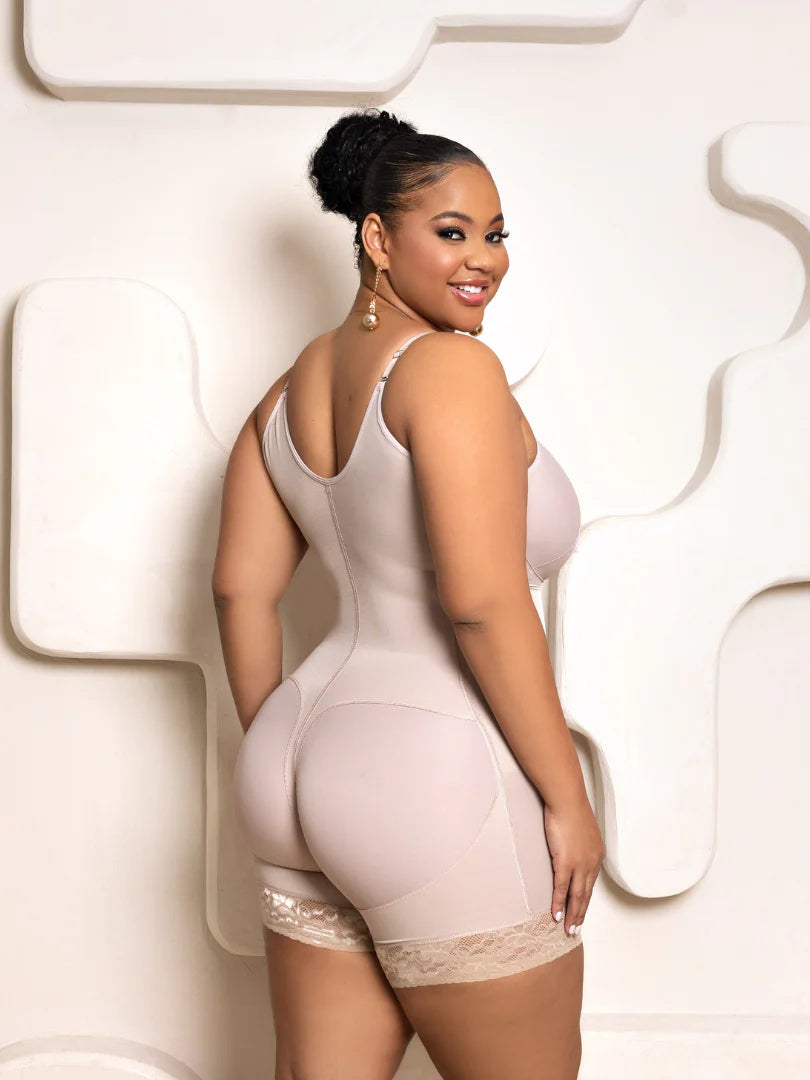 Macacão Charlote Alça Fina